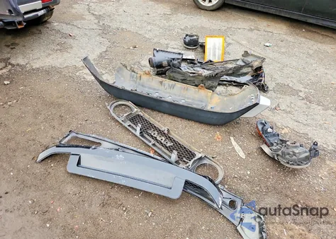 2011 Toyota Fj Cruiser from USA, damaged, VIN JTEBU4BF8BK108603